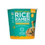 Garlicky Veggie Rice Ramen Noodle Soup